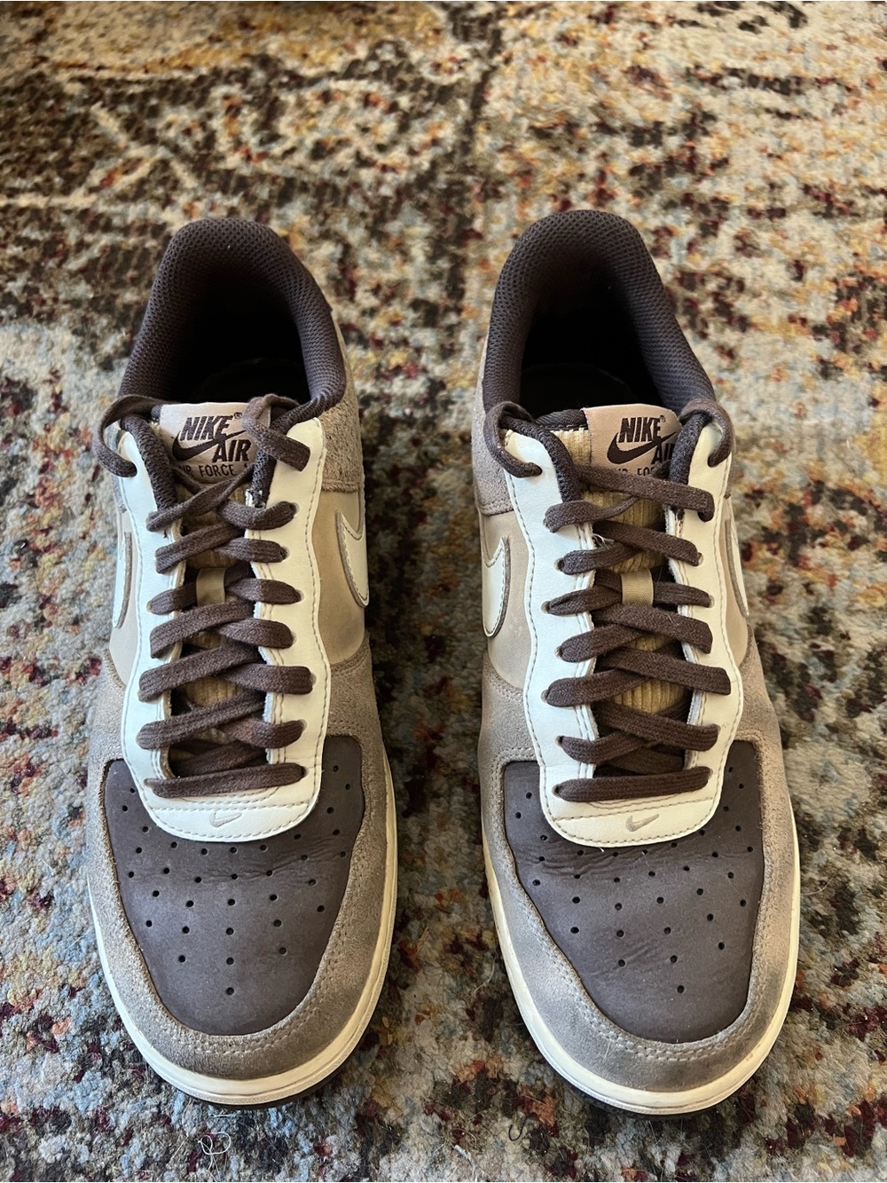 Nike Air Force 1 in Brown & Cream